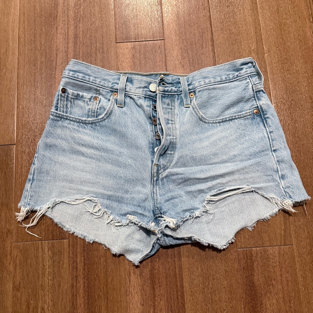 Levi’s 501 Premium Original High Rise Jean Short Size 27